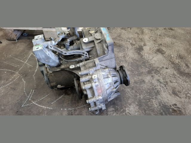 bontott VW JETTA Váltó (Mechanikus)