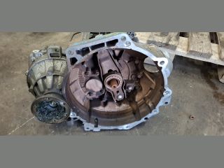 bontott VW JETTA Váltó (Mechanikus)