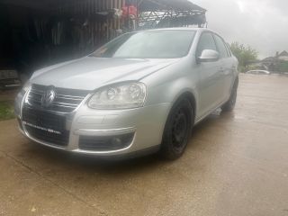 bontott VW JETTA Termosztátház