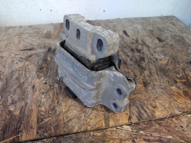 bontott VW JETTA Váltó Tartó Bak (Pozíciófüggetlen)