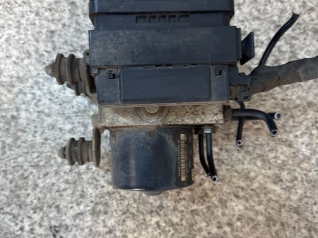 bontott VW JETTA ABS Kocka