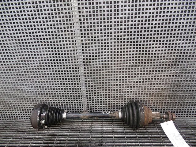 bontott VW JETTA Bal Féltengely