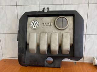 bontott VW JETTA Felső Motorburkolat