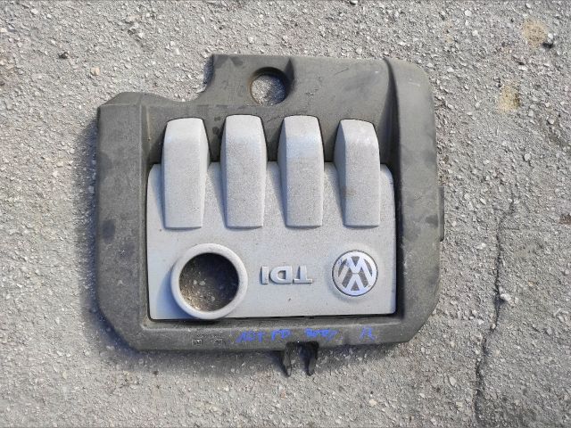 bontott VW JETTA Felső Motorburkolat