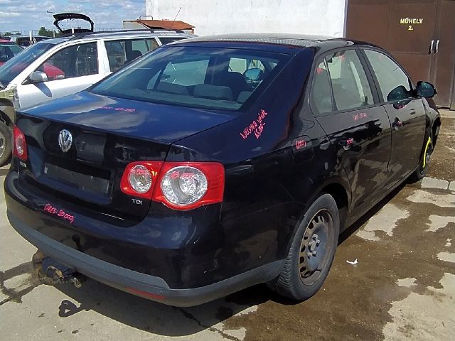 bontott VW JETTA Hátsó Bölcső