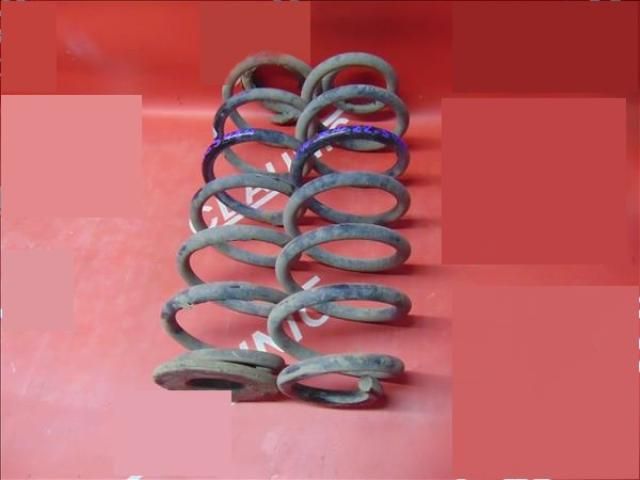 bontott VW JETTA Hátsó Rugó