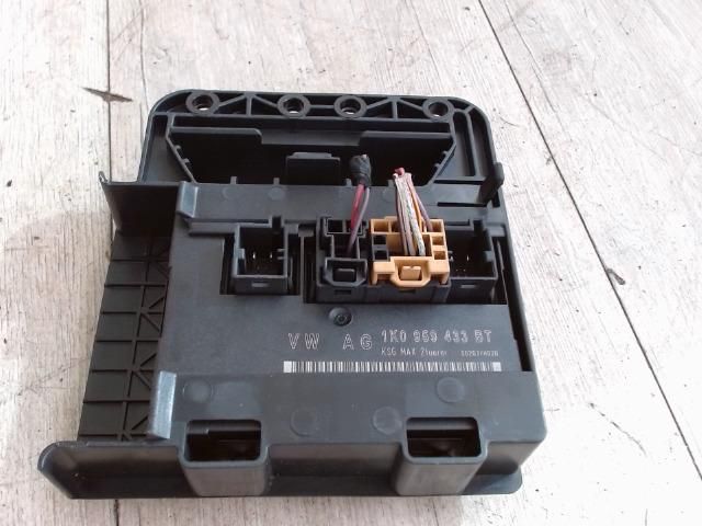 bontott VW JETTA Komfort Elektronika