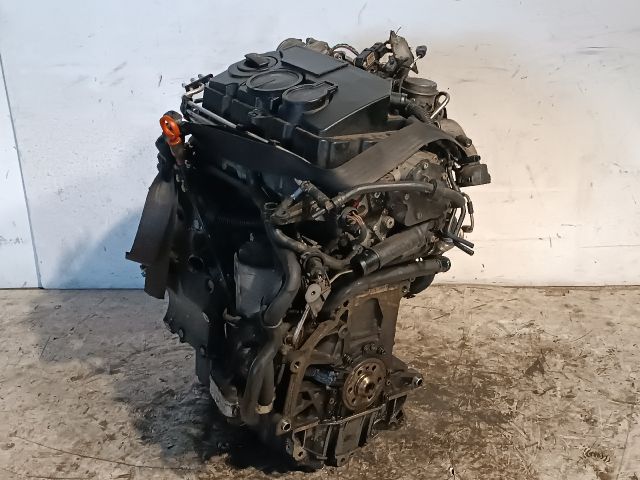 bontott VW JETTA Komplett Motor (Segédberendezésekkel)