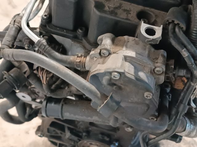 bontott VW JETTA Komplett Motor (Segédberendezésekkel)