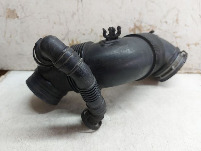 bontott VW JETTA Légbeömlő Cső