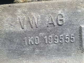 bontott VW JETTA Motor Tartó Bak (Fém)