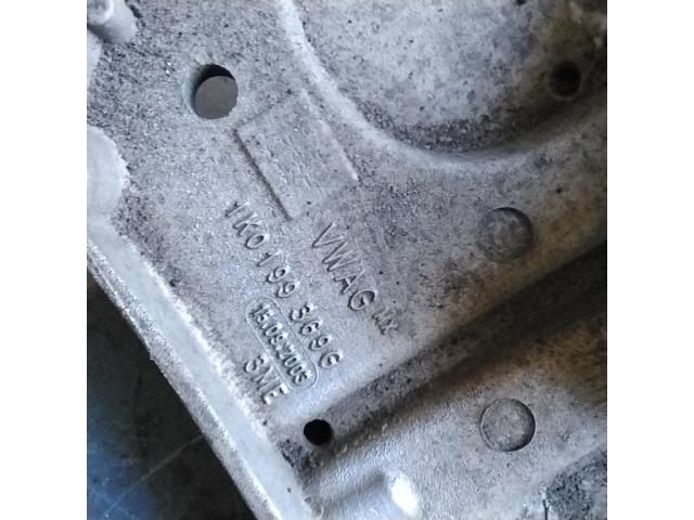 bontott VW JETTA Motor Tartó Bak (Fém)