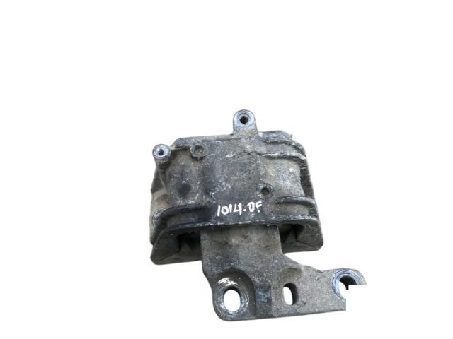 bontott VW JETTA Motor Tartó Bak (Pozíciófüggetlen)