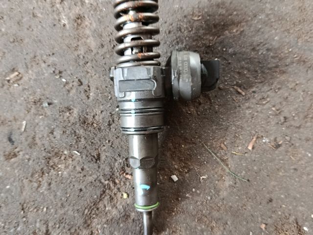 bontott VW JETTA Porlasztó (1 db)