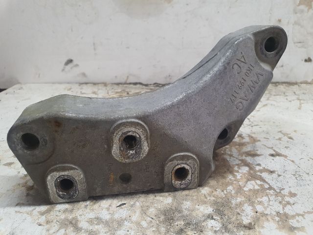 bontott VW JETTA Váltó Tartó Bak (Pozíciófüggetlen)