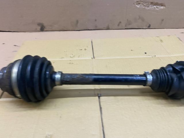 bontott VW JETTA Bal Féltengely