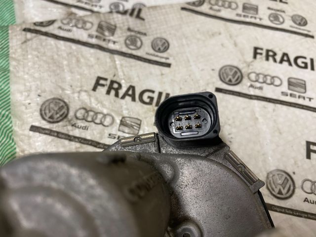 bontott VW JETTA Fojtószelep (Elektromos)