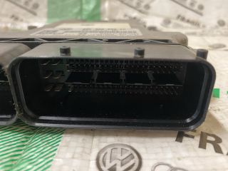 bontott VW JETTA Motorvezérlő