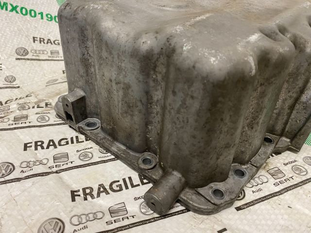 bontott VW JETTA Olajteknő