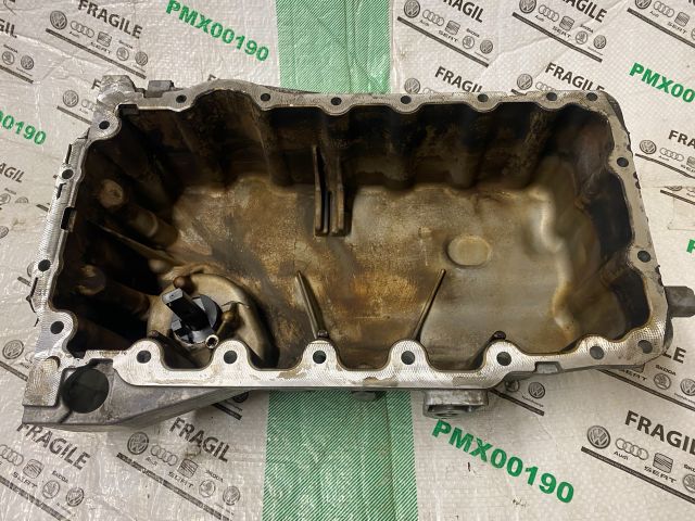 bontott VW JETTA Olajteknő