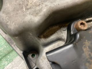 bontott VW JETTA Olajteknő