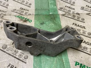 bontott VW JETTA Váltó Tartó Bak (Pozíciófüggetlen)