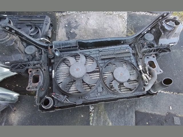 bontott VW JETTA Komplett Homlokfal (Részeivel)