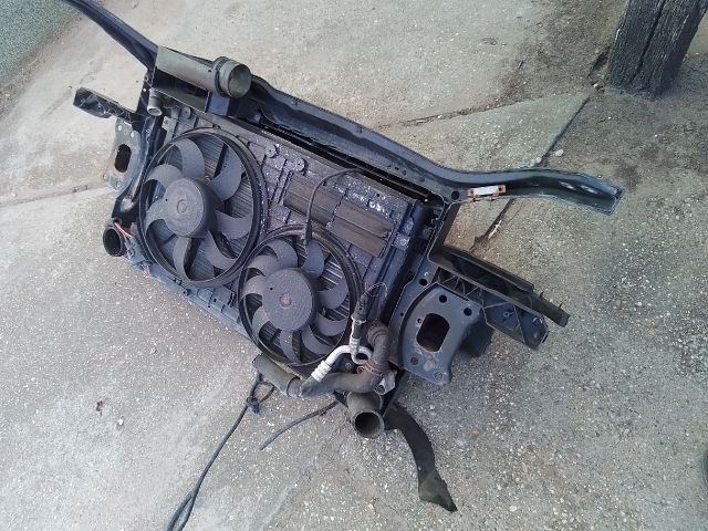 bontott VW JETTA Komplett Homlokfal (Részeivel)