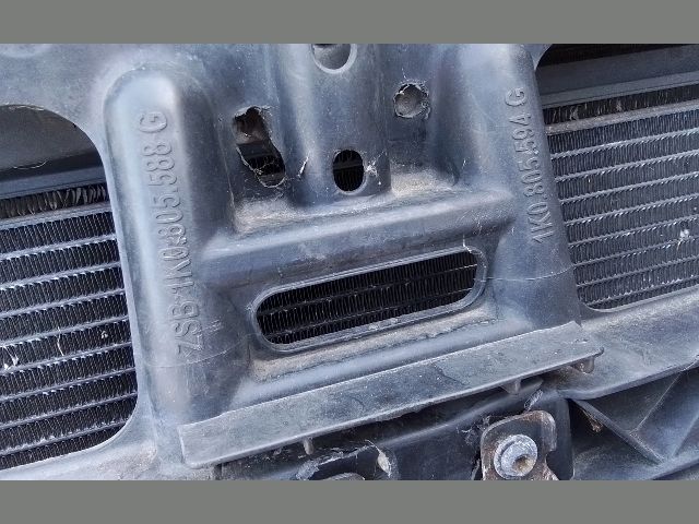 bontott VW JETTA Komplett Homlokfal (Részeivel)