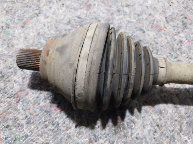 bontott VW JETTA Bal Féltengely