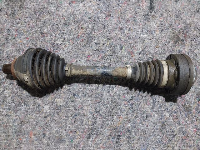 bontott VW JETTA Bal Féltengely