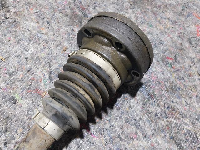 bontott VW JETTA Bal Féltengely