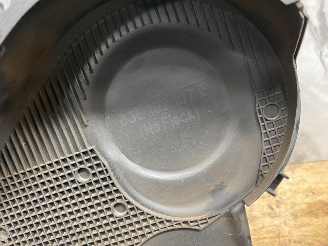 bontott VW JETTA Első Felső Vezérlés Burkolat