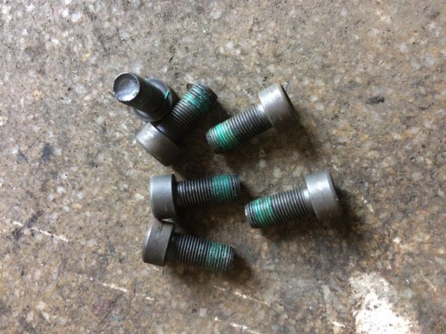 bontott VW JETTA Fogaskoszorú