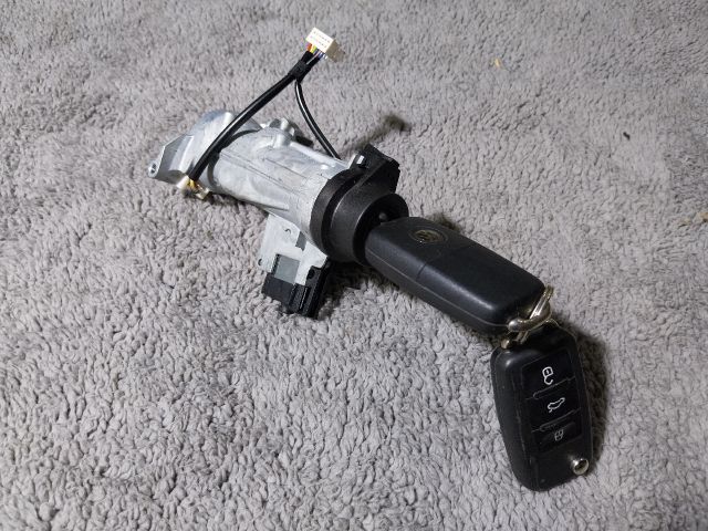 bontott VW JETTA Gyújtáskapcsoló Házzal