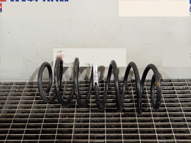 bontott VW JETTA Hátsó Rugó