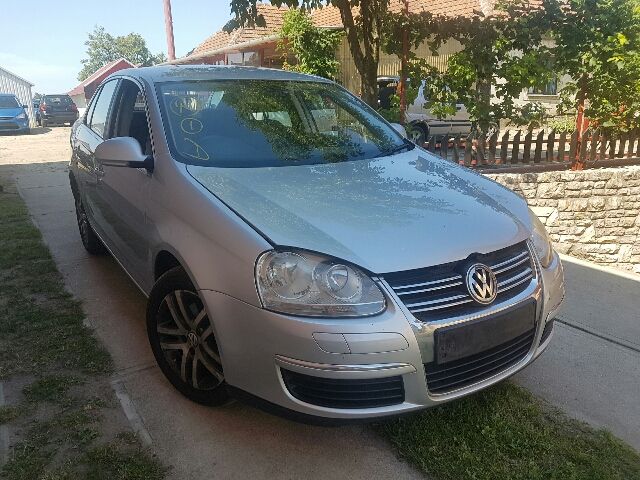 bontott VW JETTA Jobb Féltengely