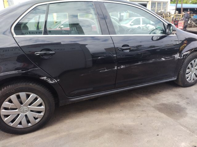 bontott VW JETTA Jobb hátsó Féknyereg Munkahengerrel