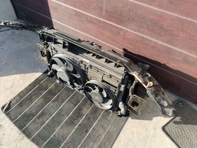 bontott VW JETTA Komplett Homlokfal (Részeivel)