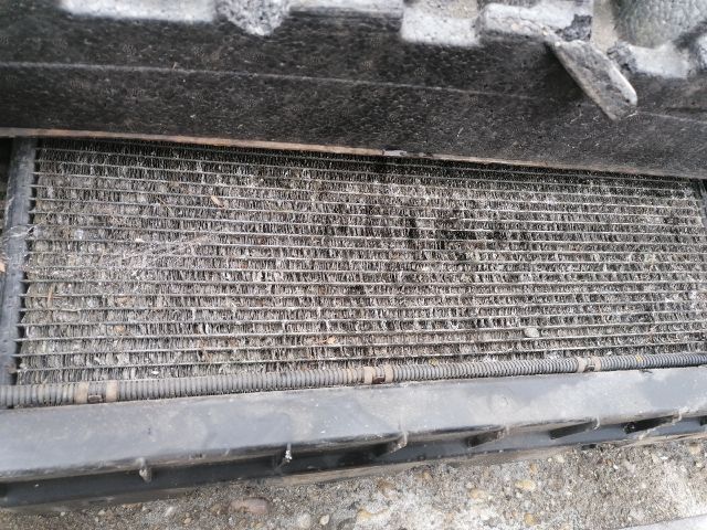 bontott VW JETTA Komplett Homlokfal (Részeivel)