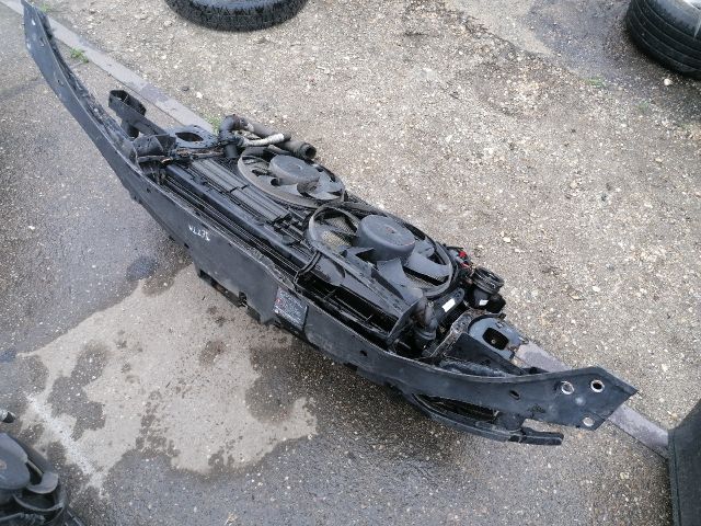 bontott VW JETTA Komplett Homlokfal (Részeivel)