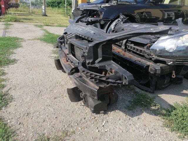 bontott VW JETTA Komplett Homlokfal (Részeivel)