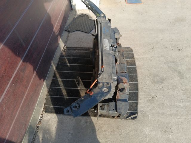 bontott VW JETTA Komplett Homlokfal (Részeivel)