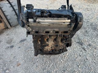 bontott VW JETTA Motor (Fűzött blokk hengerfejjel)