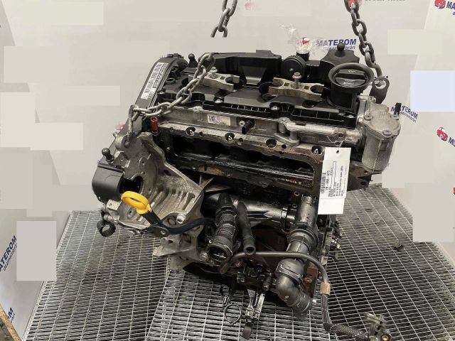 bontott VW JETTA Motor (Fűzött blokk hengerfejjel)