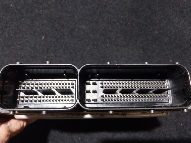 bontott VW JETTA Motorvezérlő