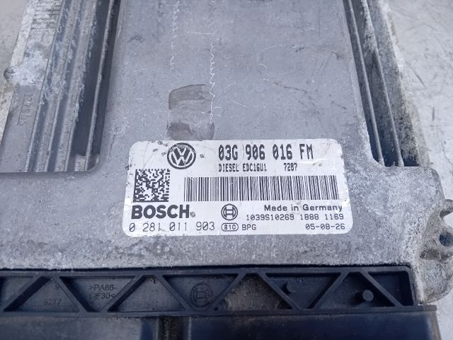 bontott VW JETTA Motorvezérlő