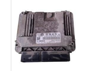 bontott VW JETTA Motorvezérlő