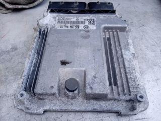 bontott VW JETTA Motorvezérlő