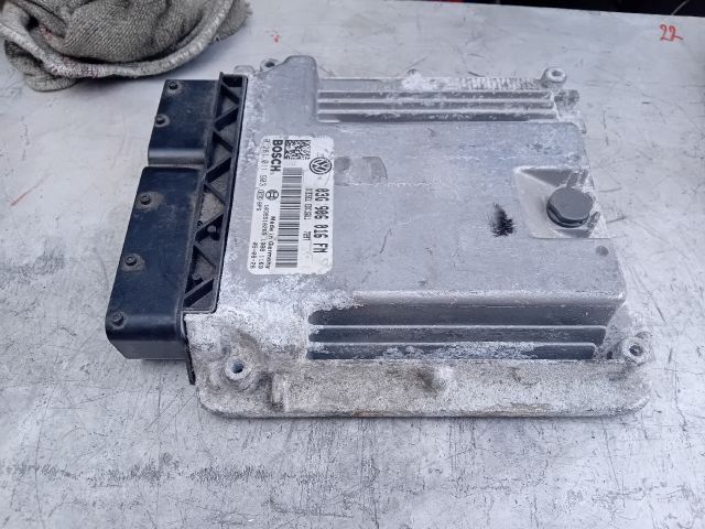 bontott VW JETTA Motorvezérlő